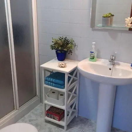 Terrace, Pool, Wi-fi, And 200 Meters From The Apartment *