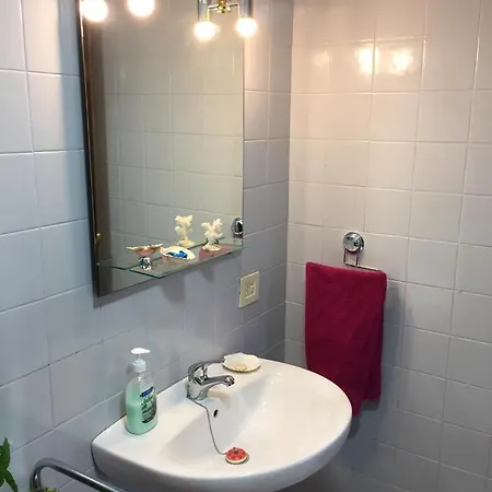Apartment Terrace, Pool, Wi-fi, And 200 Meters From The